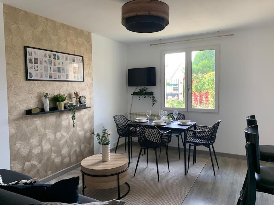 Appartement Proche Asterix, Stade De France, Chantilly, Roissy, Piscine Saisonniere Ла-Шапель-ан-Серваль Экстерьер фото